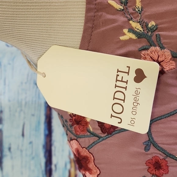 𝅺jodifl embroidered baby doll shirt size M - Picture 7 of 9